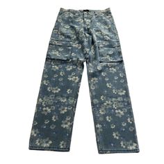 Brand New In Perfect Condition. Matching Pieces Listed C6 0824 Material: 100% Cotton Product Details Two Side Pockets Cargo Pockets Printed Branding Floral Print Traditional Workwear Silhouette Size: Mens 32 Condition: New Without Tags Floral Pants Men, Flower Pants, Indigo Color, Denim Cargo Pants, Denim Cargo, Indigo Colour, Printed Jeans, Floral Pants, Pants Men