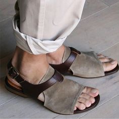 Men Flat Button-Down Sandals | FairAra Male Sandals, Sandal Kulit, Mens Leather Shoes, Brown Shoes Men, Flat Shoes Men, Motorcycle Shoes, Soft Sandals, Men Footwear, Steel Toe Shoes