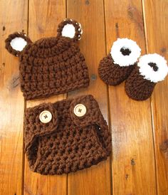 Bear Newborn Baby Photography Outfit Cowboy Baby Clothes, Baby Bear Outfit, Crochet Bear Hat, Crochet Newborn Outfits, Baby Boy Bear, Bear Outfit, Newborn Photos Boy, Newborn Photo Outfits, Crochet Newborn