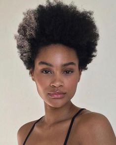 Tapered Afro, Cabello Afro Natural, Party Make-up, Hair Growth Secrets, Pelo Afro, Luscious Hair, Home Remedies For Hair, 4c Natural Hair, 4c Natural