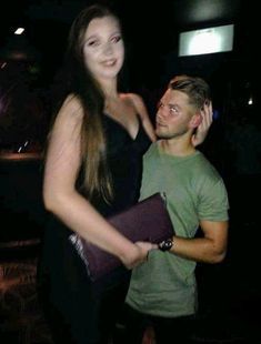 Shane and 6ft4 Shereen by zaratustraelsabio Tall And Short, Brunette Girls, Short Men, Girls Heels