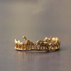 Perfect gift for animal lovers. 14K gold plated vermeil. Anniversary Drawing, Kawaii Ring, Drawing Everyday, Delicate Gold Ring, Fish Ring, Fake Earrings, Elephant Ring, Lion Ring, Animal Ring