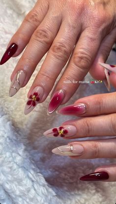 Tropical Nail Designs Almond, November Nail Inspo Almond, Birthday Gel X Nails, Artsy Nail Art, Nail Inspo Simple Almond, Jennie Kim Nails, Builder Gel Designs, Nails Design 2025, Pretty Almond Nails Classy