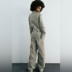 Trendy Nwt Zara Gabardine Jumpsuit With Patch Pockets. Greenish Color, Size M. Chic Wide Leg Overalls For Work, Trendy Wide-leg Overalls For Workwear, Chic Long Sleeve Overalls For Spring, Khaki Utility Overalls For Workwear, Chic High Waist Overalls For Work, High Waist Overalls With Button Closure For Workwear, Trendy Beige Jumpsuits For Work, Trendy Beige Workwear Jumpsuits And Rompers, Chic Cotton Denim Jumpsuit For Work