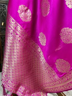 Beautiful Hot Pink Color Dupatta with big buttas and grand borders. Perfect Gift !! Very Light Weight Item: DupattaBase color : Hot PinkFabric : Silk (Non-Pure Silk)Work : Zari Weaved with tasselsSize : 2.5 meters Luxury Pink Dupatta With Zari Weaving, Purple Border Dupatta, Hot Pink Silk, Kids Ethnic Wear, Hot Pink Color, Silk Dupatta, Pink Silk, Pink Fabric, Base Colour