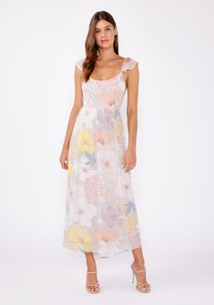 [Color: Natural/Blue] An image of a brunette model wearing a pretty chiffon spring maxi dress designed in a pink and blue floral print. With a slim fit bodice Flowy Skirt Short, Maxi Dress Designs, Date Night Dress, Bohemian Maxi, Floral Print Chiffon, Bohemian Summer, Bohemian Maxi Dress, Slim Fit Top, Skirt Short