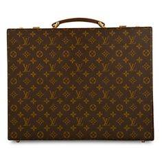 This Louis Vuitton Monogram Canvas trunk is an absolute must-have for anyone with a love for luxury. Ideal for work purposes, especially if you want to be the most stylish person at the office, this LV trunk also works as a small travel bag or a gorgeous interior decoration. Rich in history, investing in an LV trunk is always a good idea given that the brand originated in luxury luggage manufacturing. Crafted from its signature Monogram canvas this trunk is sleek, sophisticated, effortlessly cool and a true timepiece. SPL Exterior Monogram canvas Gold tone hardware Top handle Two buckle closures on either side Push-lock closure Protective feet on base Very Good Vintage condition – slight scuff marks to corners and tarnishing to areas of the hardware Interior Brown leather lining Open compa Lv Trunk, Luxury Luggage, Small Travel Bag, Gorgeous Interiors, Brown Canvas, Louis Vuitton Bag Neverfull, Exclusive Bag, Interior Decoration, Monogram Canvas