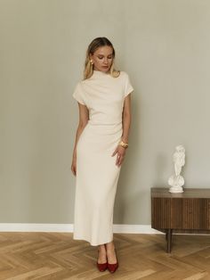 Formal Ruched Bodycon Dress With Short Sleeves, Chic Midi Dress With Ruched Sides, Elegant Short Sleeve Ruched Bodycon Dress, Elegant Ruched Bodycon Dress With Short Sleeves, Bodycon Midi Dress With Ruched Back, Formal Knee-length Midi Dress With Ruched Sides, Knee-length Formal Midi Dress With Ruched Sides, Knee-length Ruched Midi Dress For Formal Occasions, Knee-length Midi Dress With Ruched Sides For Formal Events