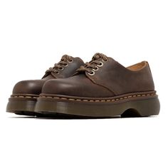 brown platform oxford boots boogzel clothing Platform Boots Aesthetic, Y2k Outfits Grunge, Aesthetic Clothes Y2k, Platform Oxfords, Brown Oxford Shoes, Clothes Y2k, Oxford Platform, Oxford Boots, Brown Oxfords