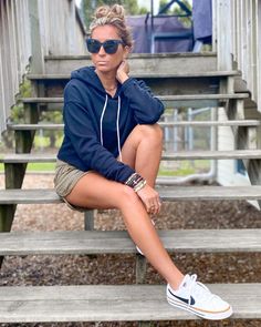 Lindsay Jensen on Instagram: “Casual and comfortable is always accepted...and edged up with jewels... going to be wearing these shorts ALL summer... the perfect light…” Court Outfits, Casual Shorts Outfit, Court Legacy Lift, Court Outfit, Trendy Mom Outfits, Sneakers Outfit Casual, Sneaker Outfits, Trendy Mom, Womens Nike