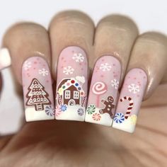 I Love These!! Pastel Christmas Press On Nail Kit In Long. Adorable Gingerbread Accents Christmas Nail Art Easy, Nail Art Noel, Christmas Gel, Christmas Nails Easy, Christmas Nail Art Designs