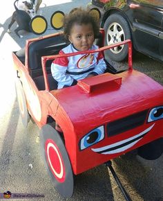 Blaze Monster Truck, 2017 Halloween Costumes, Radio Flyer Wagons, Cardboard Car, School Halloween Party, Costume Guide, Blaze And The Monster Machines, Monster Car, Homemade Costume