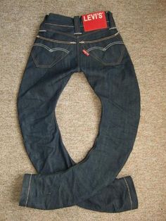 Jeans On Jeans, Masculine Jewelry, Rare Clothing, Denim Inspiration, Denim Projects, Fashion Bottoms, Levi’s Jeans