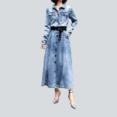 Dive into the 2023 Spring-Summer Collection with this classic vintage-style long denim jacket! Its regular fit. buttoned closure. and stylish distressed pattern combine to create a timelessly chic look that will take your wardrobe to the next level.Why You'll Love It Vintage-Inspired Style: This long denim jacket is perfect for those who love the classic vintage look. with a modern twist. Distressed Detail: Expertly distressed for an effortless. edgy look. Regular Fit: Designed to ensure comfort Long Denim Jacket, Denim Patterns, Denim Jacket Women, Edgy Look, Jackets Online, Womens Jackets, Premium Denim, Vintage Pattern, Fashion Vintage