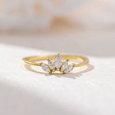 Crown Ring, Crystal Crown, Elegant Ring, Crystal Rings, High Quality Jewelry, Gold Plated Sterling Silver, Crystal Bracelets, Timeless Classic, Rose Gold Ring