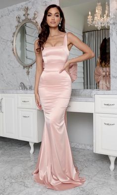 Angelina Oversized Bow Gown- Petal Pink – Moda Glam Boutique