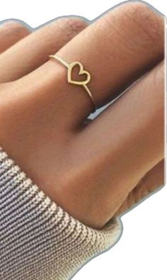 Casual Heart-shaped Jewelry For Mother's Day, Cute Heart Ring For Gift, Simple Heart Midi Rings, Casual Gold Jewelry For Valentine's Day, Gold Casual Jewelry For Valentine's Day, Casual Heart Charm Jewelry For Valentine's Day, Adjustable Heart Ring For Mother's Day, Casual Heart-shaped Jewelry Gift, Casual Heart-shaped Jewelry For Gifts