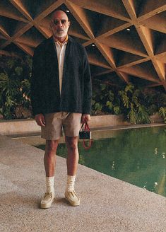 Mcm Mens Fashion, Men Wallabees Outfit, Wallabee Outfit Men, Clark’s Wallabee Outfit, Black Wallabees Outfit Men, Mens Clarks Wallabees Outfit, Clarks Wallabees Men Outfit Mens Fashion, Clarks Shoes Mens Outfit, Outfits Light Blue Jeans