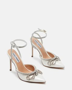 VIABLE OFF-WHITE | Steve Madden (US) Bow Heels, White Pumps, White Heels, Bow Design, Dress And Heels, Steve Madden Shoes