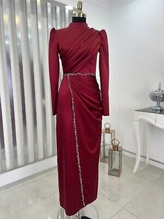 Prom Dress / Abaya Women / Satin Maxi Dress / Dubai / Islamic Clothing / Hijab | eBay Hijab Prom Dress, Dress Muslim Modern, Kondangan Outfit, Braidsmaid Dresses, Satin Hijab, High Neck Prom Dress, Hijab Evening Dress, Gold Evening Dresses, Designer Gown