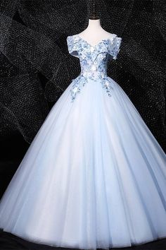 Off the Shoulder Blue Ball Gown with 3D Flowers Sweet 16 Dresses Blue, Blue Sweet 16 Dresses, Quince Dress Ideas, Blue Sweet 16, Spring Ball, Blue Ball Gown, Formal Prom Dresses Long, Ball Aesthetic, Blue Ball Gowns