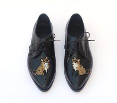 "Women Custom Made Shoes, Oxfords Shoes with Gold Fox, Flat Formal Shoes, Pointed Toe Shoes, Dressy Shoe, Embroidered Shoe, Embellished Shoes ------------------------- These are the Gold Fox- Black Oxford Flat Leather Shoes with lace for a comfortable closure. The Gold beads embroidery of the fox are hand sewn not glued! They are comfortable and Chic and will look great with any outfit. We use the finest leather and the most comfortable shoe shape. We use a manufactured durable sole so that you Flat Formal Shoes, Gold Oxford Shoes, Oxfords Women, Flat Leather Shoes, Womens Oxfords Shoes, Flat Oxford Shoes, Oxford Shoes Outfit, Gold Fox, Shoes Oxford