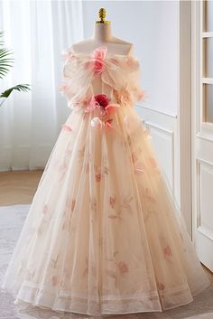 Prom Dress Off Shoulder, डिजाइनर कपड़े, Delicate Gown, Flower Prom Dress, Dress Off Shoulder, Cute Flowers, Perfect Prom Dress, Fairytale Dress, Dress Flower