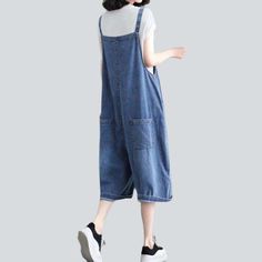 Make a statement this season with our 2023 Summer Collection the knee-length slouchy denim romper. Perfectly combining street style with vintage-inspired details. this must-have romper features suspenders. buttons closure and is crafted from premium denim for ultimate comfort and durability.Distinctive Features: Knee-Length Design: Designed to hit just below the knee. this romper offers a modern. street mode that is perfect for any occasion. Baggy Fit: Its slouchy fit gives it an effortless. com Summer Day Out Medium Wash Shortalls, Summer Medium Wash Shortalls For Day Out, Relaxed Fit Overalls For A Day Out, Casual Light Wash Shortalls For Summer, Casual Light Wash Summer Shortalls, Light Wash Bib Front Denim Jumpsuit For Summer, Spring Denim Shortalls With Bib Front, Summer Overalls With Pockets For A Day Out, Light Wash Denim Jumpsuit With Bib Front For Summer