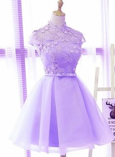 Cute High Neckline Lavender Short Graduation Dress Graduation Dress Short, Vestido Color Lila, Short Graduation Dress, Dress Short Prom, Short Graduation Dresses, Color Rush, Tulle Sleeves, Dress Homecoming, Graduation Dresses