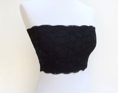 Black lace bandeau top, lined elastic lace strapless bra by MissLaceAccessories on Etsy Chica Punk, Black Bandeau Top, Lace Bandeau Top, Lace Tube Top, Green Lingerie, Black Lace Lingerie, Low Cut Dresses, Low Back Dresses, Lace Accessories