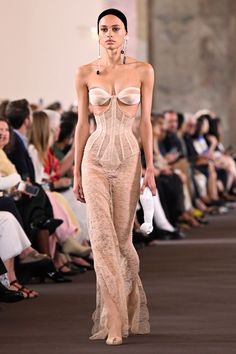 #FilmFestival #PageantStyle #RedCarpetFashion #CustomDesign #GlamourEvents #custom #Elegant Schiaparelli Couture 2023, Schaperelli Couture 2023, Fall 2023 Style, Couture Dresses 2023, High Fashion Runway Outfits, Schiaparelli Runway, Schiaparelli 2023, Schiaparelli Dress, Fall 2023 Runway