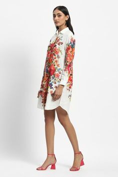 Ivory linen dress featuring vibrant floral prints and a collared neck, Fit: Relaxed Elegant Linen Dress With Floral Print, Elegant Floral Linen Dress, White Linen Floral Print Dress, White Linen Dress With Floral Print, Off White Floral Print Day Dresses, Flower People, Satya Paul, Neck Flower, People Dress