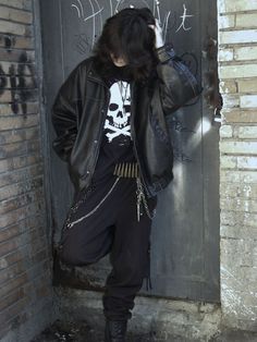 Metalhead Leather Jacket, Metalhead Winter Outfit, Rock Band Tshirt Outfit, Metalhead Boots, Metalhead Accessories, Bullet Belt Outfit, Belt Chain Outfit, Metalhead Aesthetic Outfit, Rock Boy Aesthetic