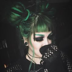 Hair Color Pastel, Emo Hair, Goth Makeup, Alternative Hair, Halloween Hair, Vsco Girl, Cool Hair, Colorful Hair