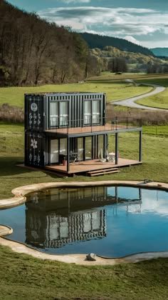 Unique Container House Designs Container Home Layout, Shipping Container House Design, Container Tiny Home, Tiny Container House, Cargo Container House, House View, Storage Container Homes, House Roof Design