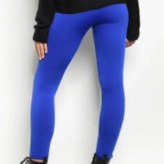 These are brand new blue elastic high waist fleece lined leggings. Leggings with lots of stretch to them. Pair them up with your favorite sweater. Spandex 15% and polyester 85% Description: L: 34" W: 12" I.S.: 23" Fix Clothing, The Fix, Lined Leggings, Fleece Leggings, Blue Leggings, Favorite Sweater, High Waist, Blue Color, High Waisted