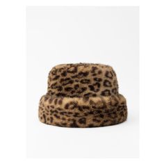 Printed hat with faux fur fabric. Cheetah Hat, Leopard Print Hat, Leopard Hat, Printed Gloves, Joggers Shoes, Faux Fur Hat, Waistcoat Dress, Fur Fabric, Blouse Jeans