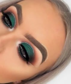 Machiaj Smokey Eyes, Makeup Tip, Chic Makeup, Green Eye, Jaclyn Hill