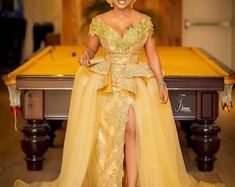 African Evening Dresses, Wedding Suit Styles, Mommy Dress, Nigerian Outfits, African Party Dresses, African Wedding Attire, African Traditional Wedding, Special Event Dresses, African Wedding Dress