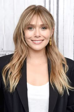 Elizabeth Olsen Bangs, Liz Olsen, Elizebeth Olsen, Lizzie Olsen, Wispy Bangs, Long Hair With Bangs, Hair With Bangs, Long Blonde, One Hair