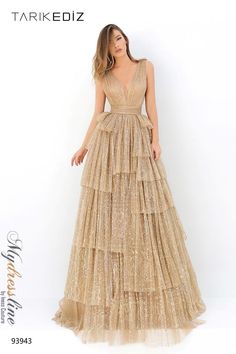 Gold V-neck Evening Dress With Sweep Train, Glitter V-neck Evening Dress For Gala, Sleeveless Glitter Evening Dress For Wedding, Shimmer V-neck Evening Dress For Gala, Glitter Evening Dress With Sweetheart Neckline For Wedding, Glitter Evening Dress For Gala, Gold V-neck Evening Dress For Gala, V-neck Glitter Evening Dress For Formal Events, Elegant Evening Dress With Glitter And Sweetheart Neckline