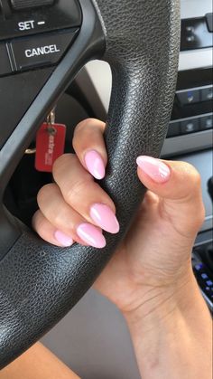 Summer Light Pink Nails, Milky Light Pink Nails, Light Pink Short Almond Nails, Very Light Pink Nails, Light Pink With Chrome Nails, Chrome Light Pink Nails, Light Pink Nails Almond Shape, Light Pink Nails With Chrome, Almond Nails Light Pink