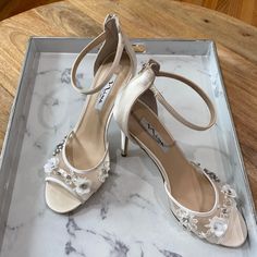 Beautiful Shoes, New, Never Worn, Only Tried On At Home. New With No Tags Attached. They Are Ivory 4,5 Inch Heels Nina Shoes, Wedding Shoes Heels, 5 Inch Heels, Beautiful Shoes, Wedding Shoes, Shoes Women Heels, Shoes Heels, Women Shoes, Cream