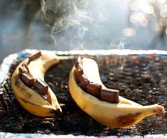 two bananas sitting on top of a grill with a speech bubble above them that says, vicchall