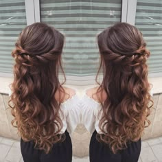 #hairstyle #halfupdo #hairdresser Instagram Hairstyles, Half Updo, Penteado Cabelo Curto, Formal Hairstyles, Prom Hairstyles, Wedding Hair And Makeup, Long Curly Hair