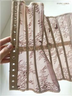 Looks like lace with a layer of mesh on top - beautiful! Diy Corset, Beautiful Corset, Corset Making, Bridal Corset