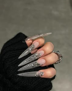 Winter nails ❄️ Записала уже мк в курс TEXTURES 😋 | Instagram Acrylic Stiletto Nails, Glow Nails, Coffin Nails Designs, Funky Nails, Stiletto Nails, Nails Inspo