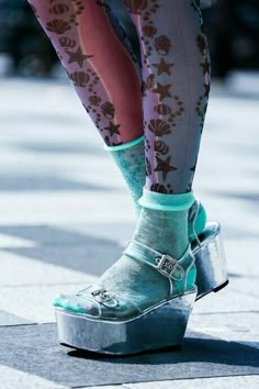 Pop Punk Fashion, Catty Noir, Lagoona Blue, High Aesthetic, Street Snap, Mermaid Fashion, Pop Punk