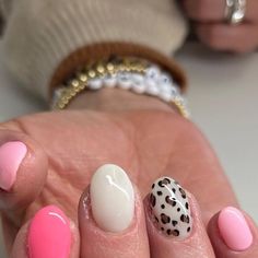 All Year Round Acrylic Nails, None Acrylic Nail Ideas Short, Cute Nails With No Acrylics, Newyear Nails Short, Cute Nails With No Design, Easy Short Natural Nail Designs, Nail Design For Really Short Nails, Cute Nail Designs To Do Yourself, Cute Nails Cheetah Print