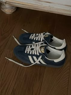 Navy Blue Sambas, Copenhagen Shoes, Sailing Shoes, Thrifted Shoes, Samba Classic, Adidas Sambas